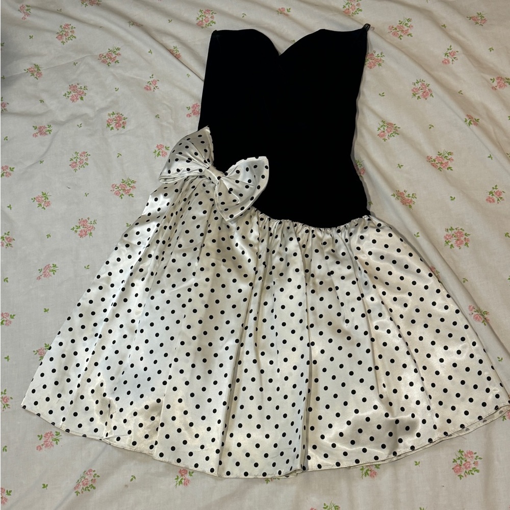 Vintage Mini Dress Size 5 Polka Dot with Bow White and black with corset